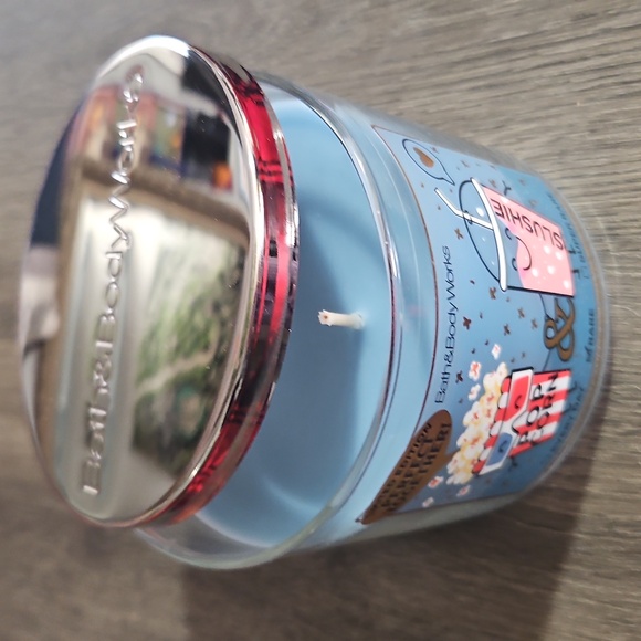 Popcorn & Slushie 3 Wick Candle NEW By BATH & BODY WORKS Candle Day Exclusive - Picture 1 of 6